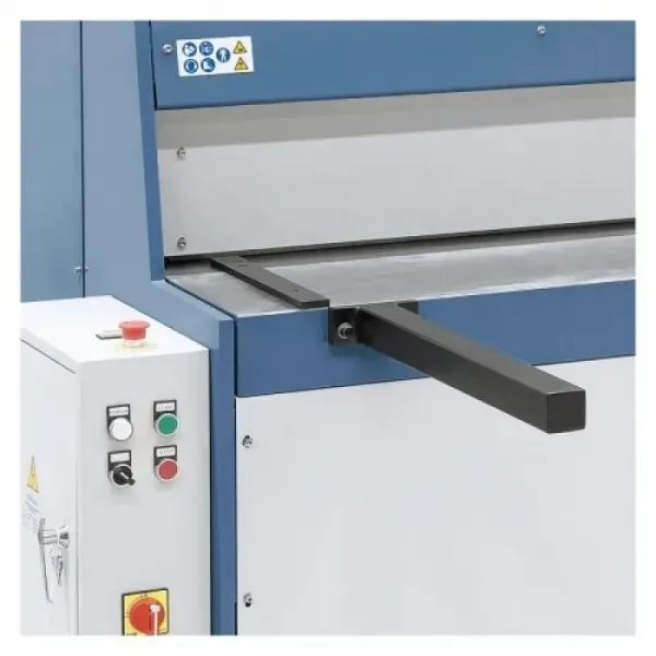 Машина за рязане на ламарина BERNARDO MTM 1250x4 mm/ 4kW