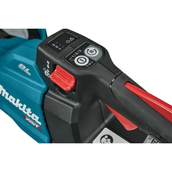 Акумулаторен храсторез Makita UH007GZ/ 40V/ XGT