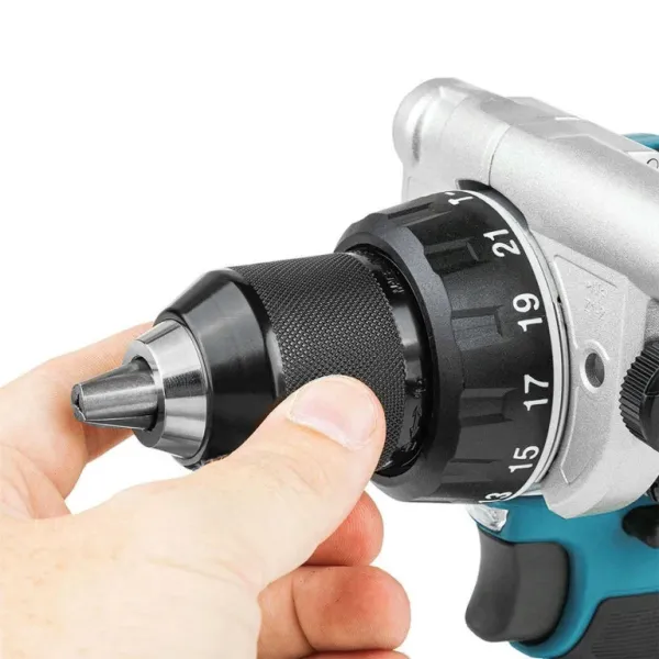 Акумулаторен винтоверт Makita DDF486Z/ 18V