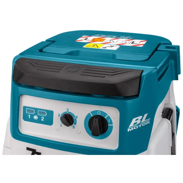 Акумулаторна прахосмукачка за сухо почистване Makita DVC156LZ/ 18V+18V
