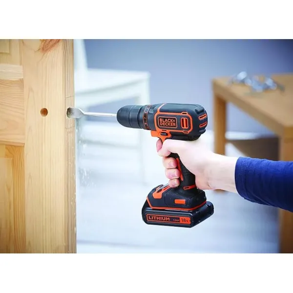 Акумулаторен винтоверт Black&Decker BDCDC18 1.5 Ah