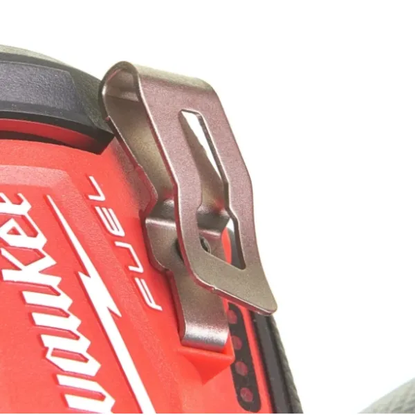 Aкумулаторен гайковерт Milwaukee M12FIW38-0 / 12V