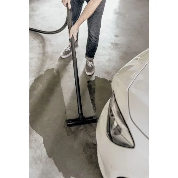 Прахосмукачка за сухо и мокро почистване Karcher WD 3 S V-17/4/20/ 1000W
