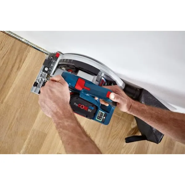 Комплект акумулаторен циркуляр Bosch GKT 18 V - 52 GC + Прахосмукачка GAS 35 M AFC