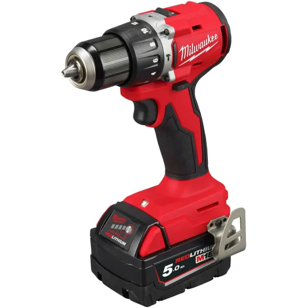 Акумулаторна ударна бормашина Milwaukee M18 BLPDRC-502C/ 18V/ 2x5Ah