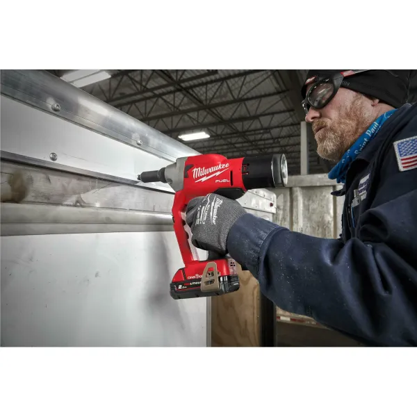 Акумулаторна нитачка MIlwaukee M18 ONEFPRT-202X/ 18V/ 2x2Ah