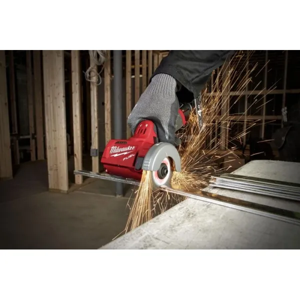 Акумулаторен мултишлайф MIlwaukee M12FCOT-422X/ 12V/ 2Ah/ 4Ah