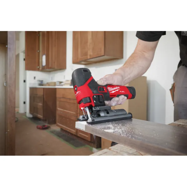 Акумулаторен прободен трион MIlwaukee M12 FJS-422X/ 12V/ 2Ah/ 4Ah