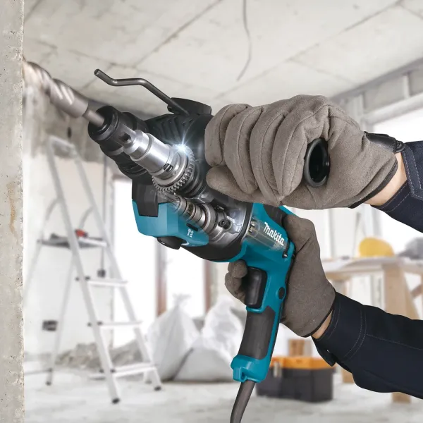 Перфоратор Makita HR2670/ 800W