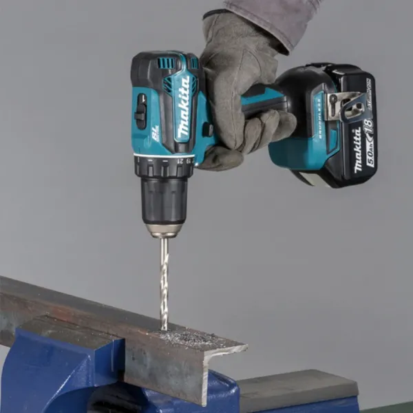 Акумулаторен винтоверт Makita DDF485ZJ/ 18V