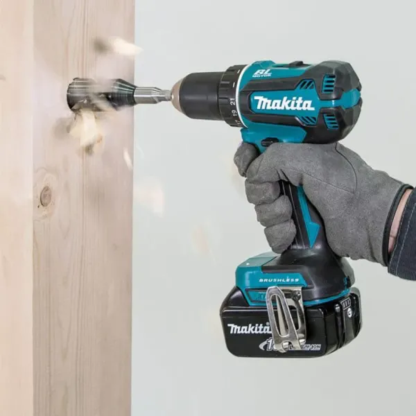 Акумулаторен винтоверт Makita DDF485ZJ/ 18V