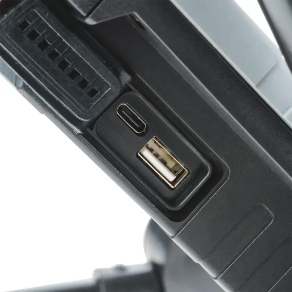 Акумулаторна LED лампа Raider RDP-WL02/ 3.7V/ 10Ah