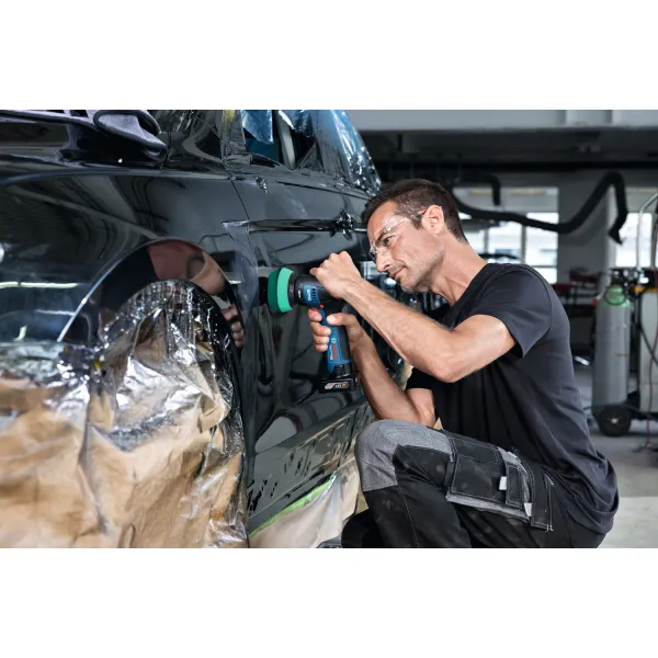 Акумулаторна машина за полиране Bosch GPO 12V-77/ 12V