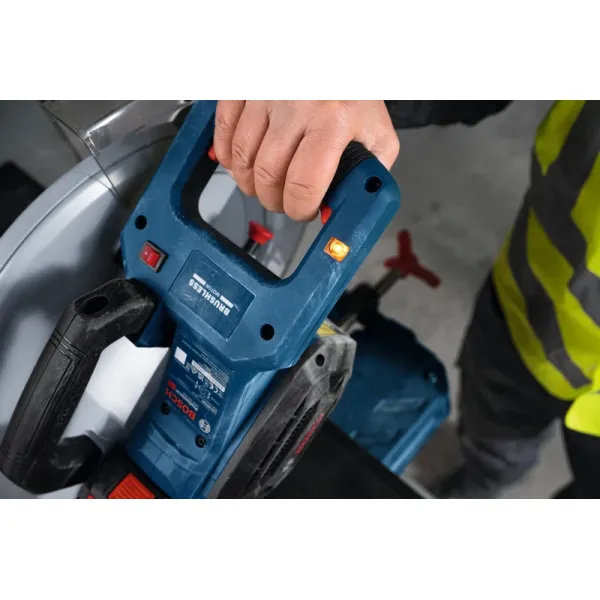 Акумулаторен циркуляр за метал Bosch GCD 18V-355/ 18V