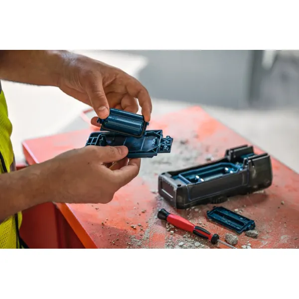 Дигитален мултицет Bosch GDM 600-15/ 600V