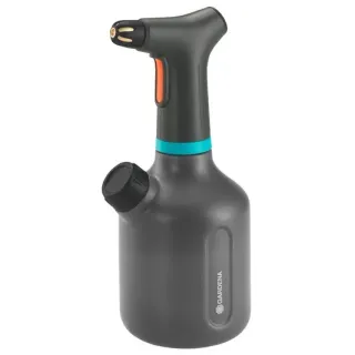 Акумулаторната пръскачка с помпа Gardena EasyPump/ 1л