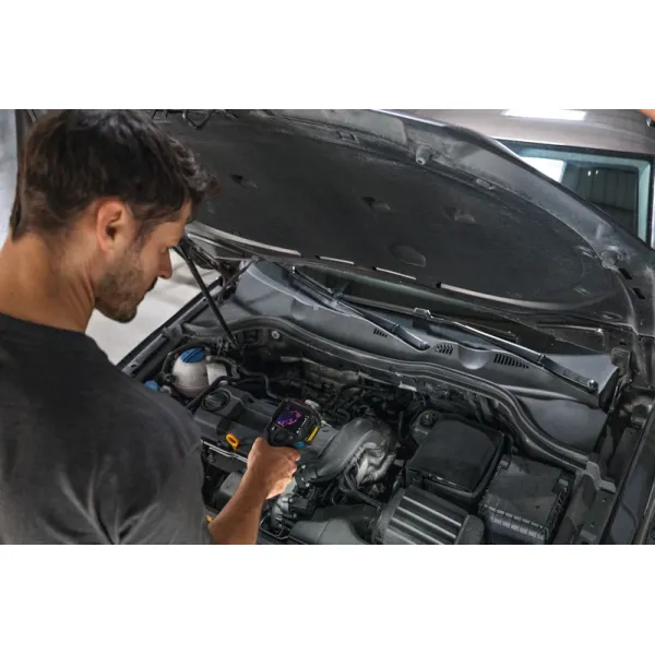 Термокамера Bosch GTC 12V-450-13/ 12V/ 2Ah