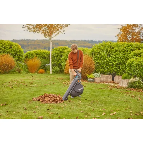 Акумулаторна духалка за листа Gardena PowerJetCollect 18V P4A Set/ 18V/ 4Ah