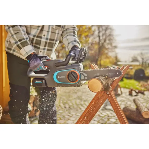Акумулаторен верижен трион Gardena PowerSaw 250/18V / 18V/ 4Ah