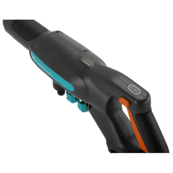 ПРОМО ПАКЕТ! Акумулаторна водоструйка AquaClean 24/18V P4A + подарък зарядно и батерия GARDENA