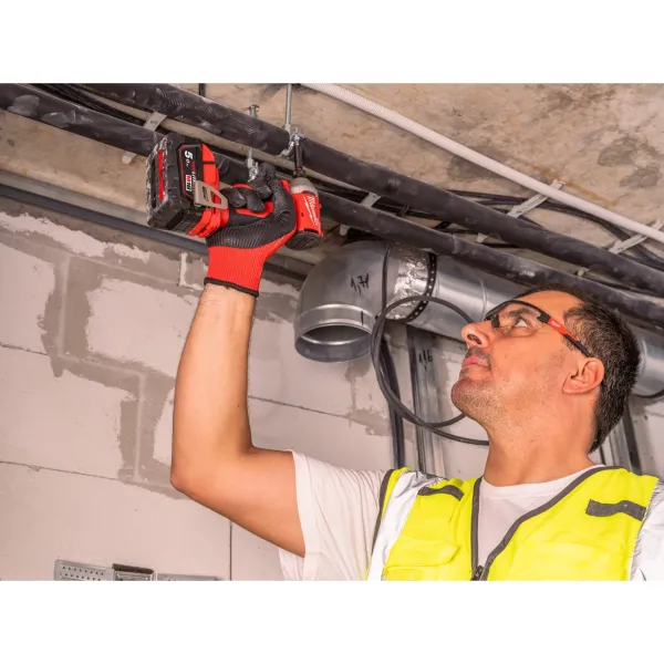 Акумулаторен винтоверт Milwaukee M18BLIDRC-402C/ 18V/ 2x4Ah